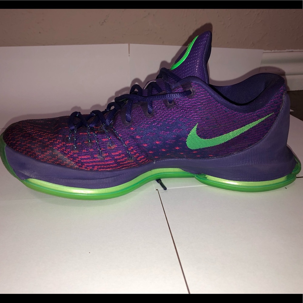 KD 8 « suit » Sz 10
